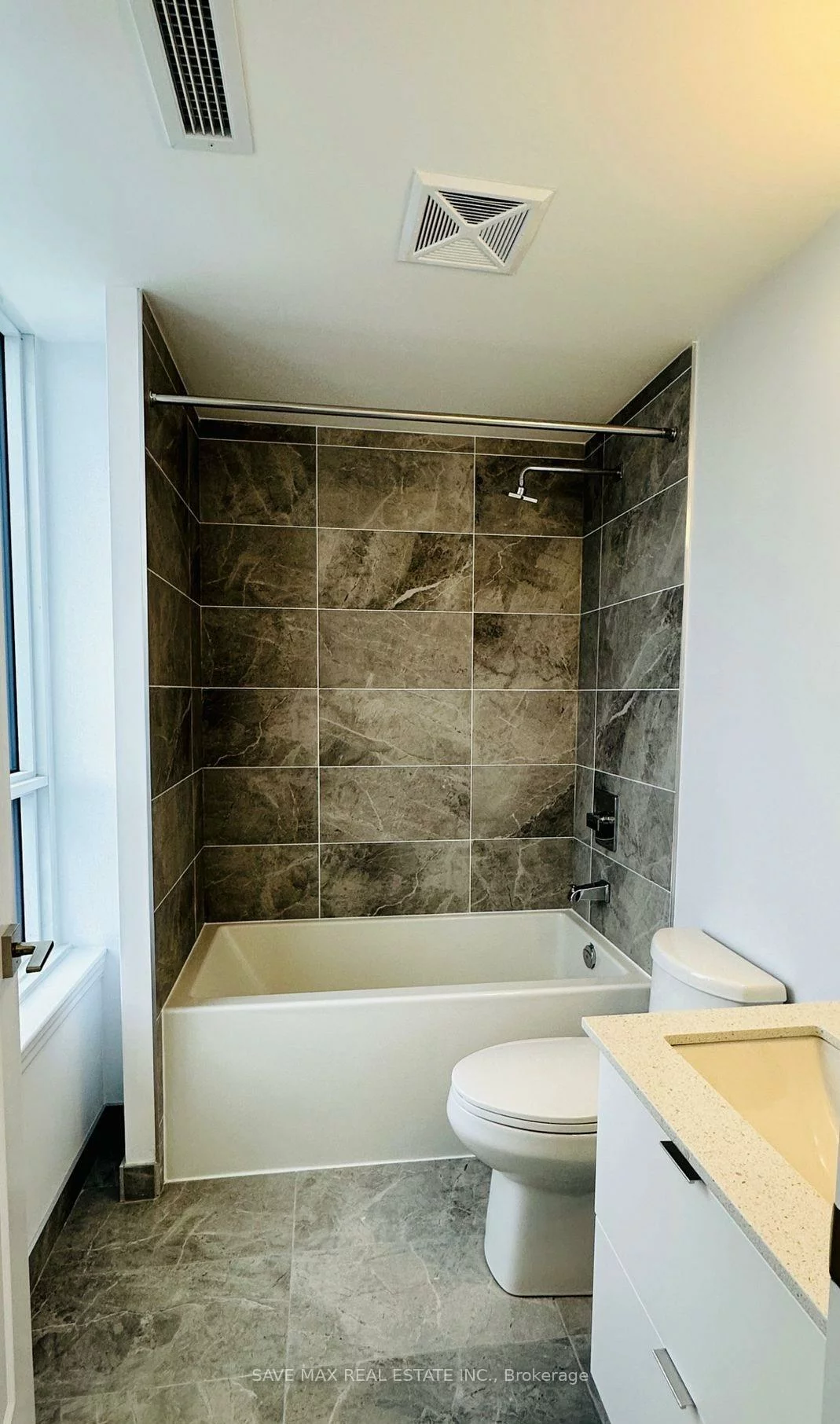 30, Elm, City Centre, Mississauga