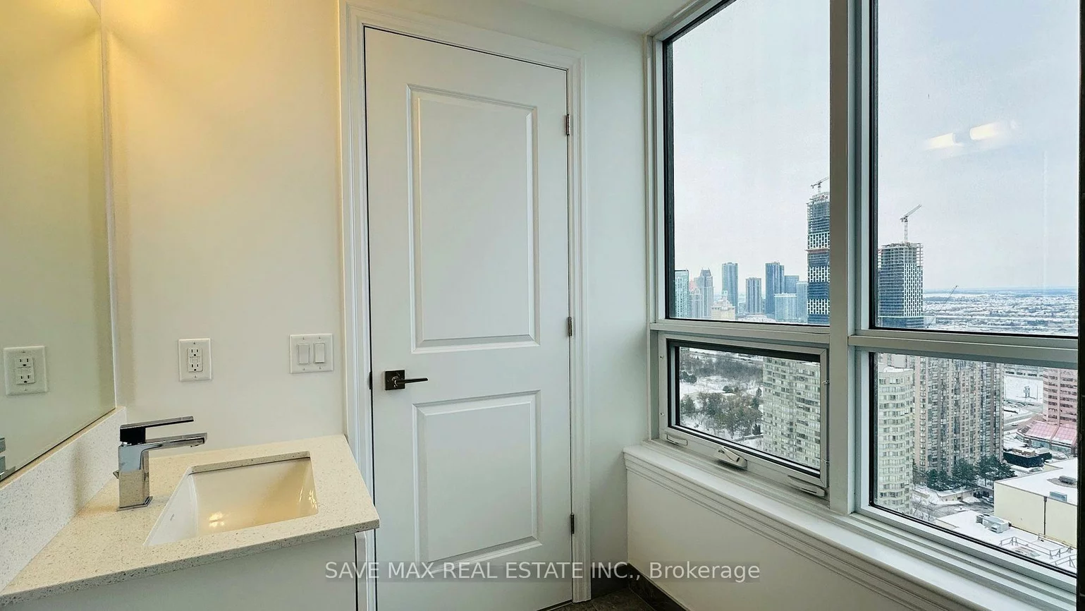 30, Elm, City Centre, Mississauga