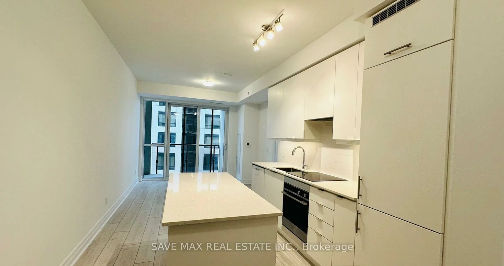 30, Elm, City Centre, Mississauga