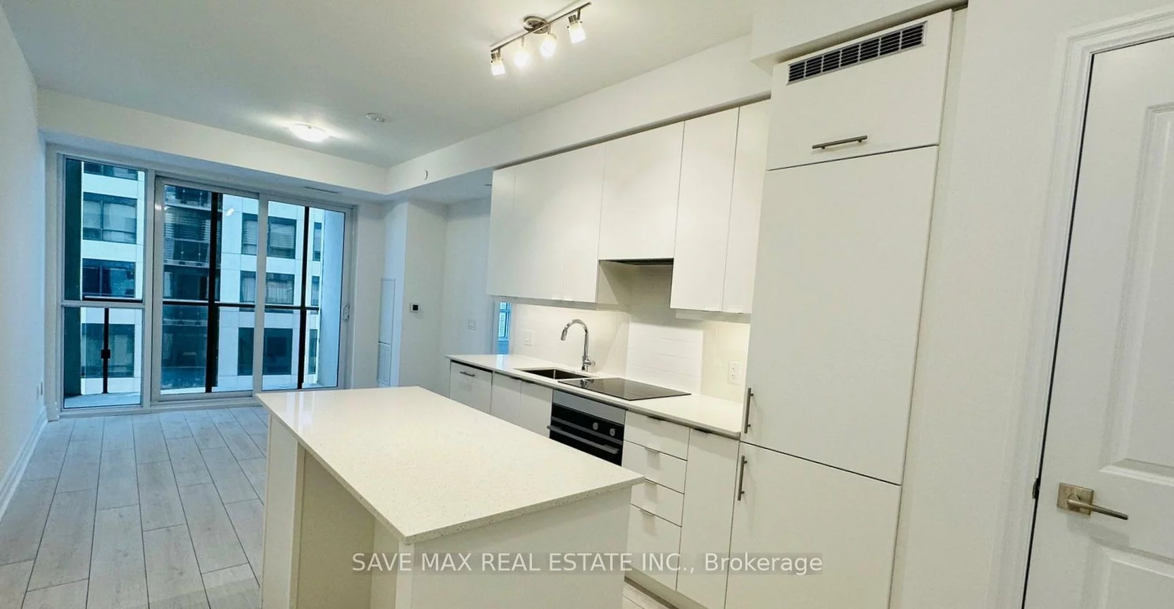 30, Elm, City Centre, Mississauga