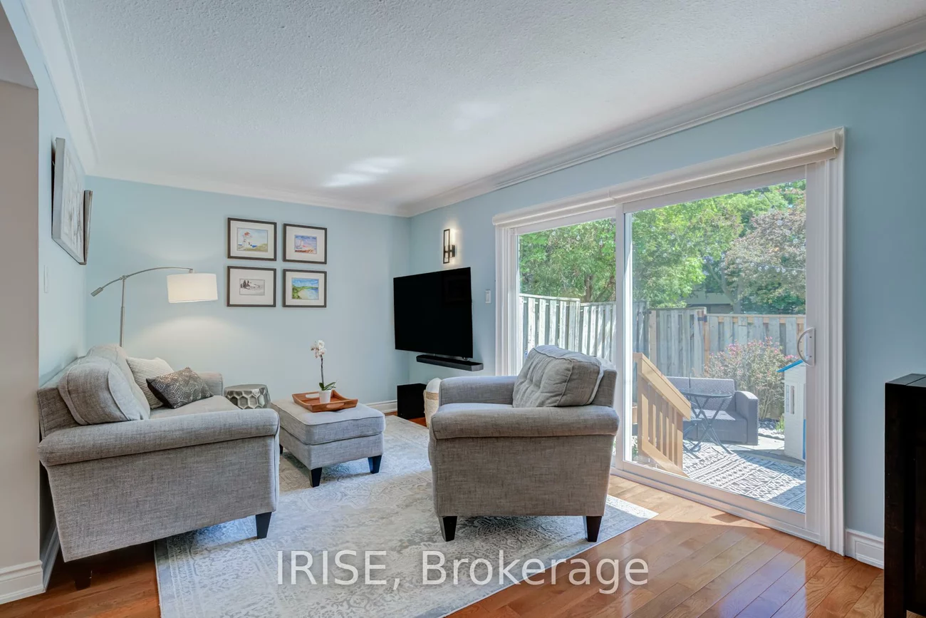 6699, Falconer, Streetsville, Mississauga