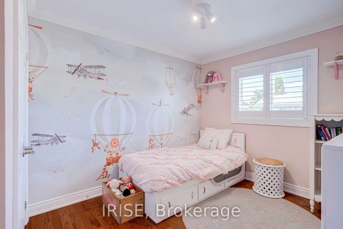 6699, Falconer, Streetsville, Mississauga