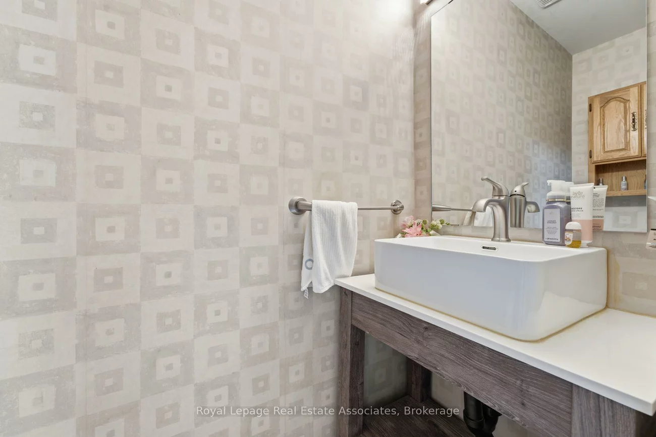 3050, Orleans, Erin Mills, Mississauga