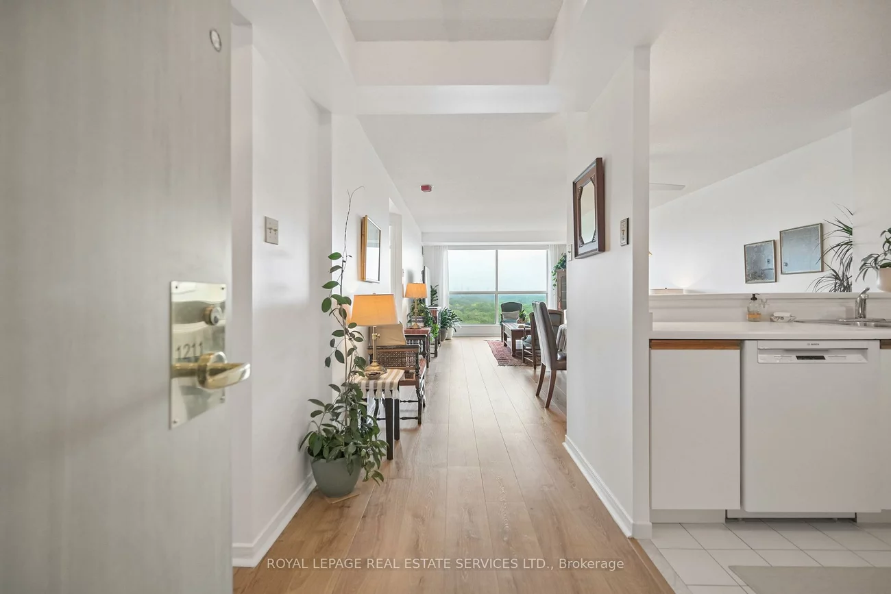 2155, Burnhamthorpe, Erin Mills, Mississauga