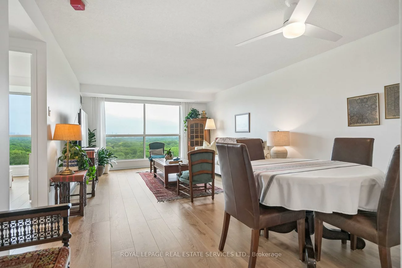 2155, Burnhamthorpe, Erin Mills, Mississauga