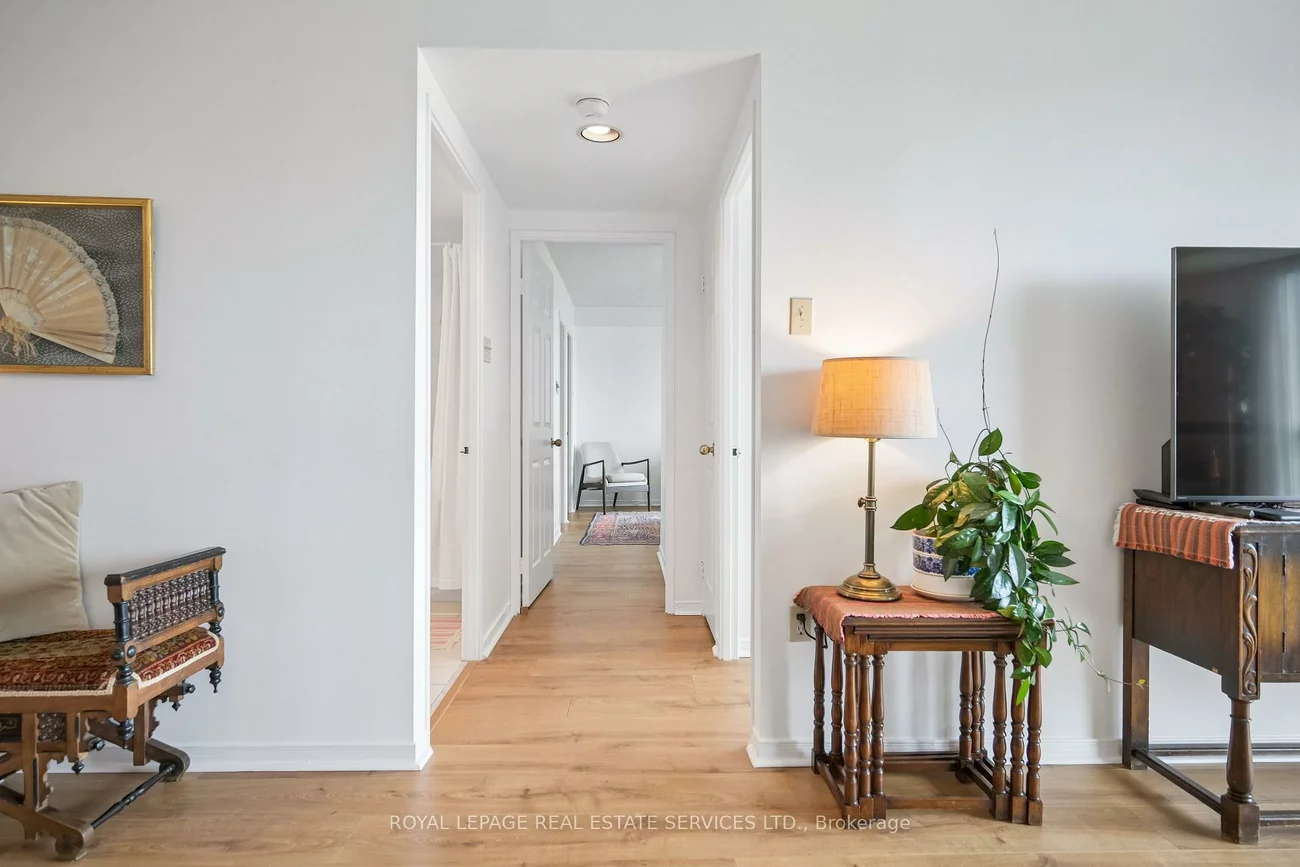 2155, Burnhamthorpe, Erin Mills, Mississauga