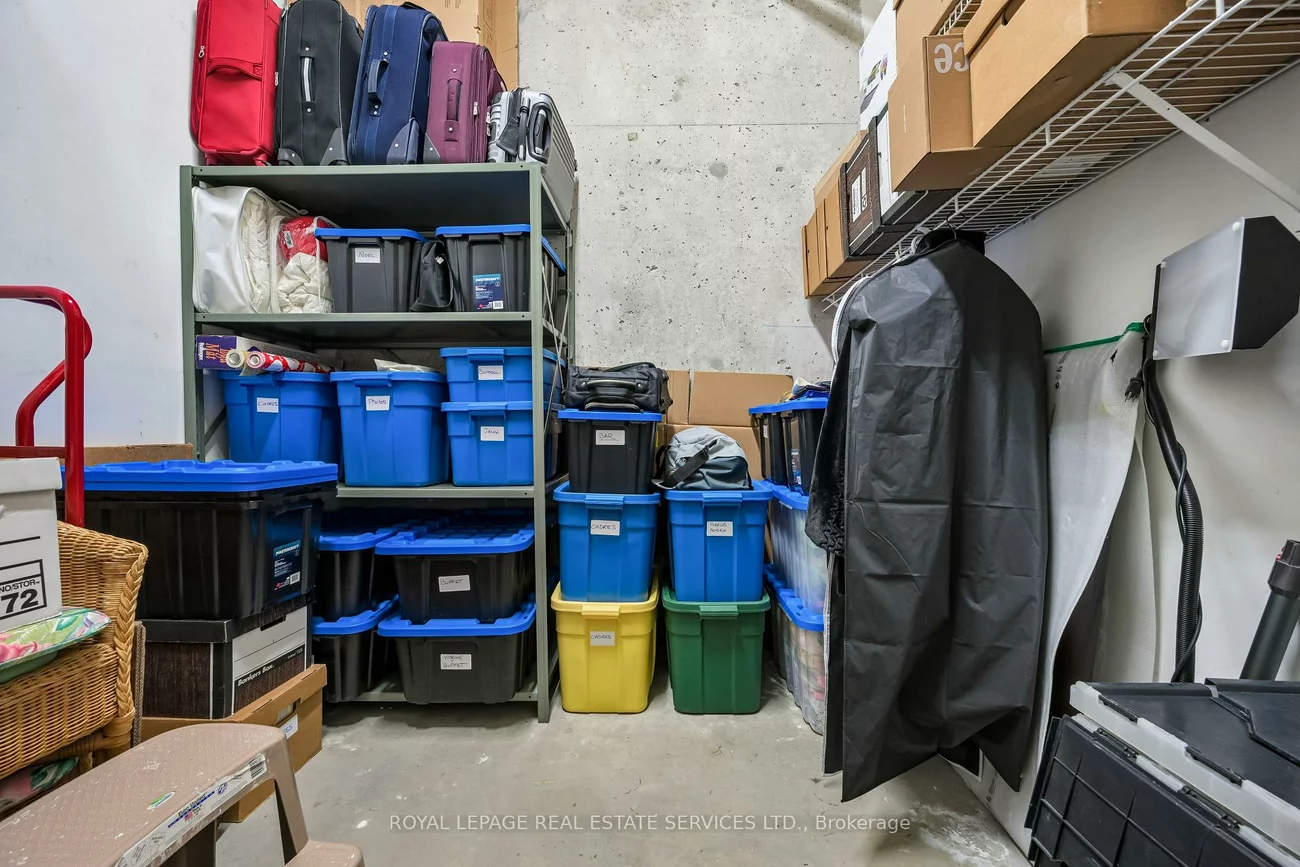 2155, Burnhamthorpe, Erin Mills, Mississauga