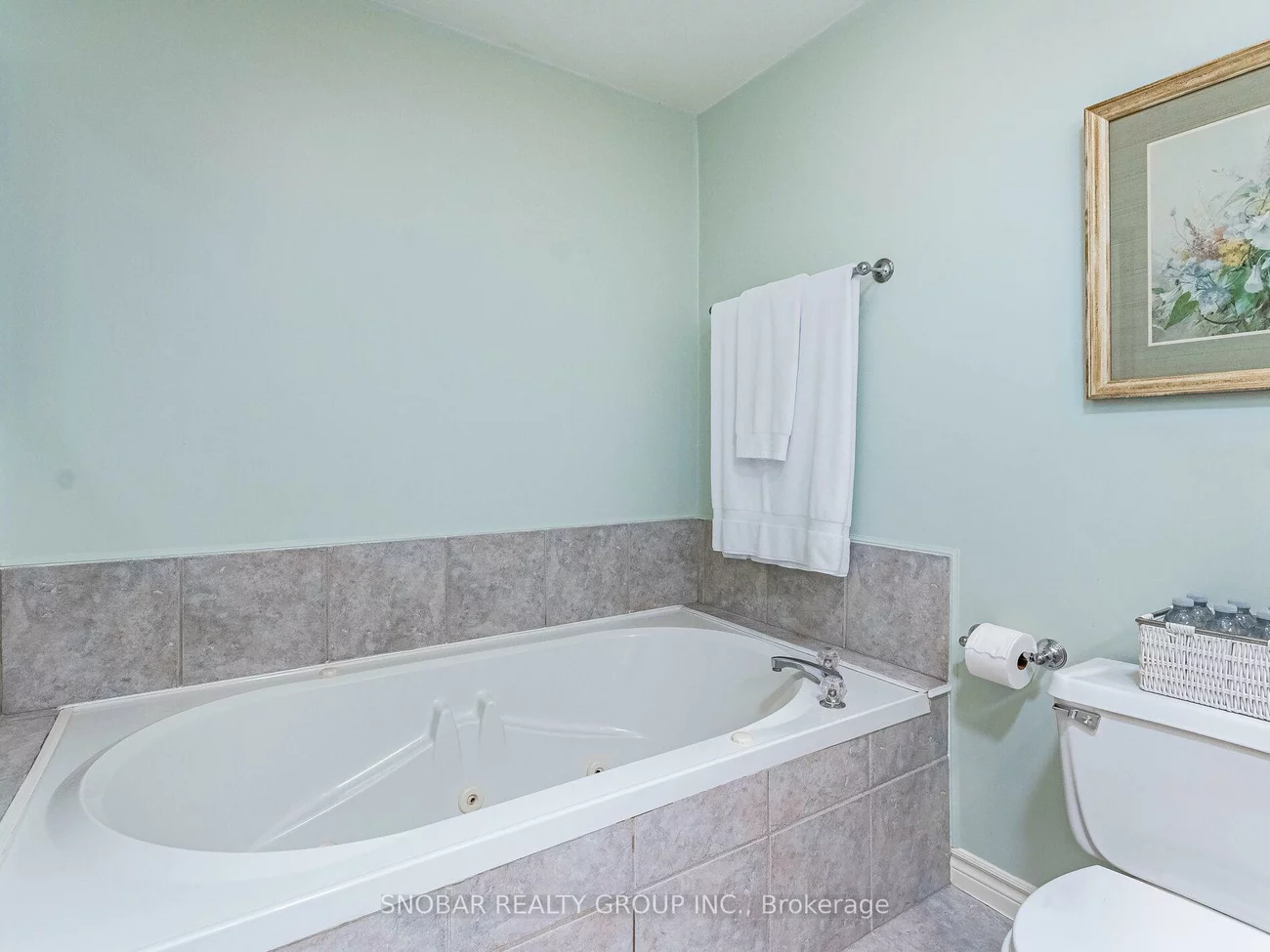 1100, Queen, Lorne Park, Mississauga