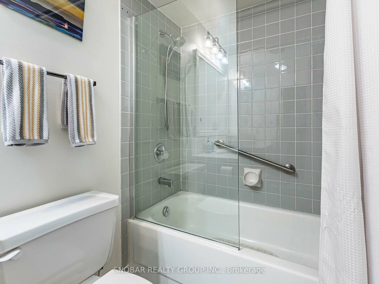 1100, Queen, Lorne Park, Mississauga