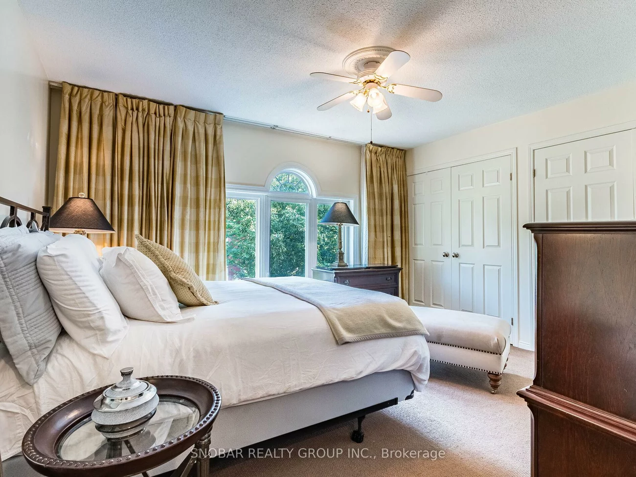1100, Queen, Lorne Park, Mississauga