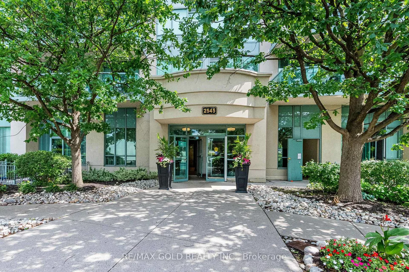 2545, Erin Centre, Central Erin Mills, Mississauga