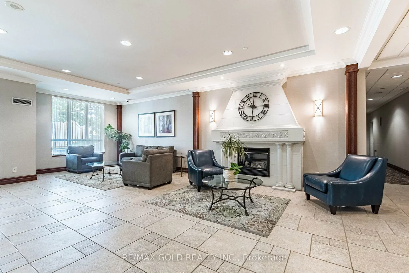 2545, Erin Centre, Central Erin Mills, Mississauga