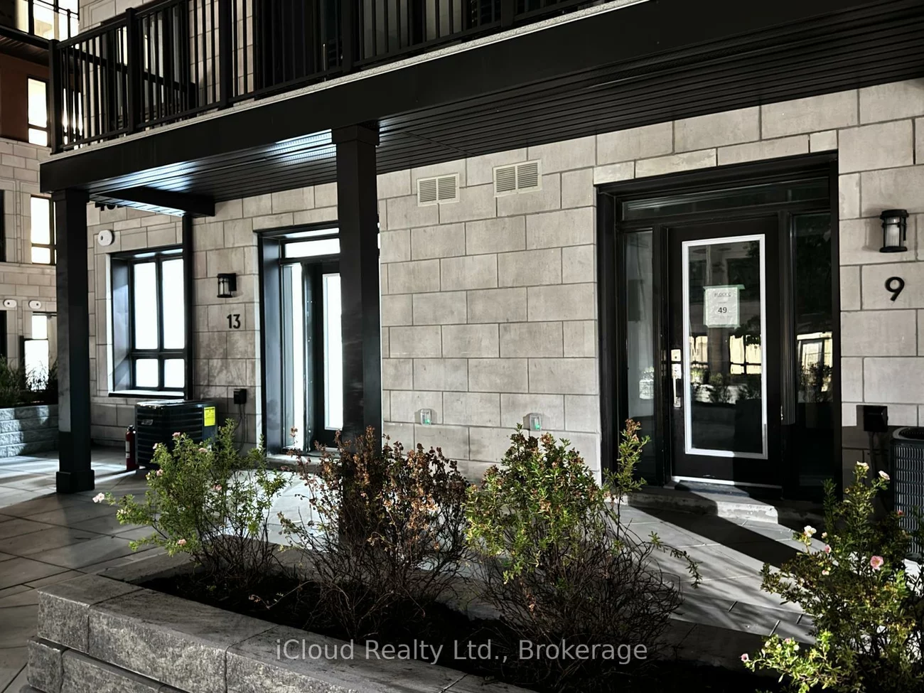 4025, Hickory, Rathwood, Mississauga