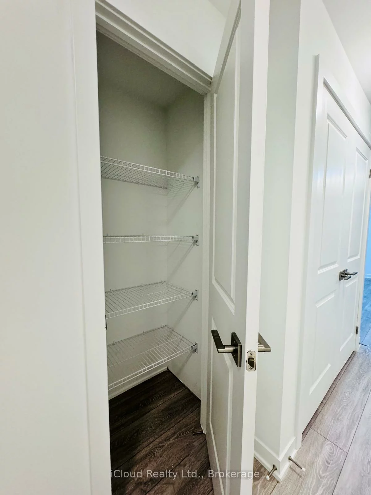 4025, Hickory, Rathwood, Mississauga