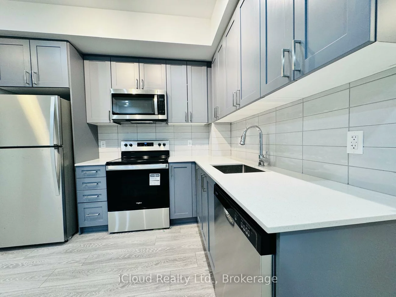 4025, Hickory, Rathwood, Mississauga