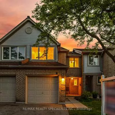 2555, Thomas, Central Erin Mills, Mississauga