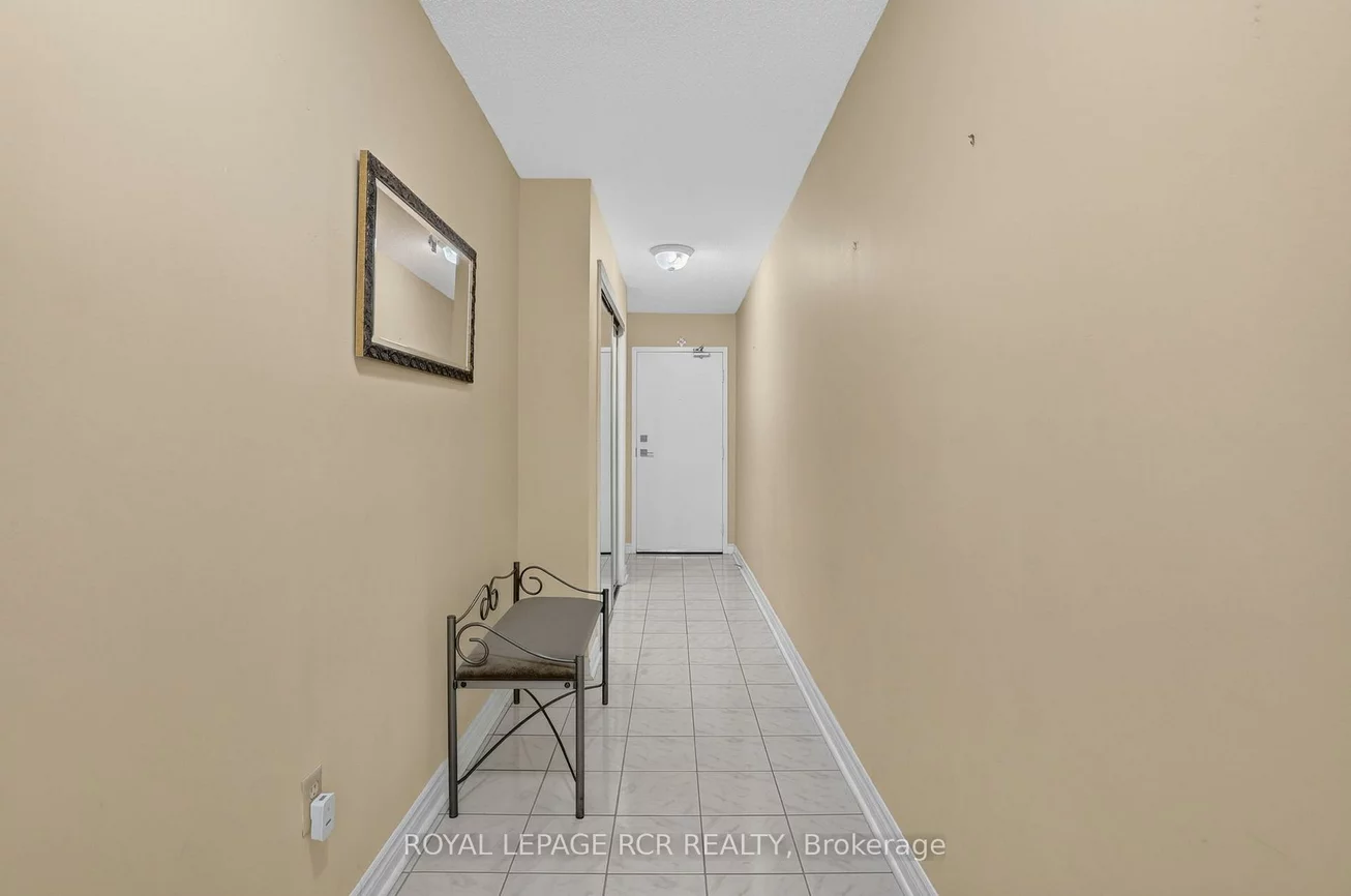 3650, Kaneff, Mississauga Valleys, Mississauga