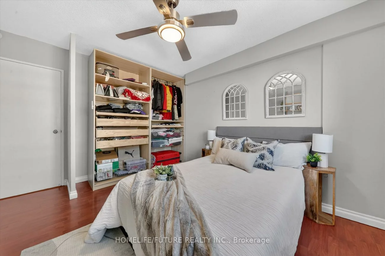 15, Elizabeth, Port Credit, Mississauga
