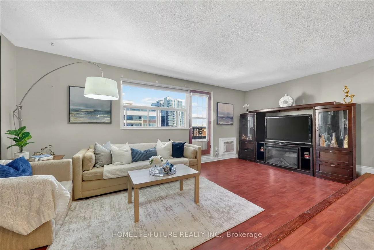 15, Elizabeth, Port Credit, Mississauga
