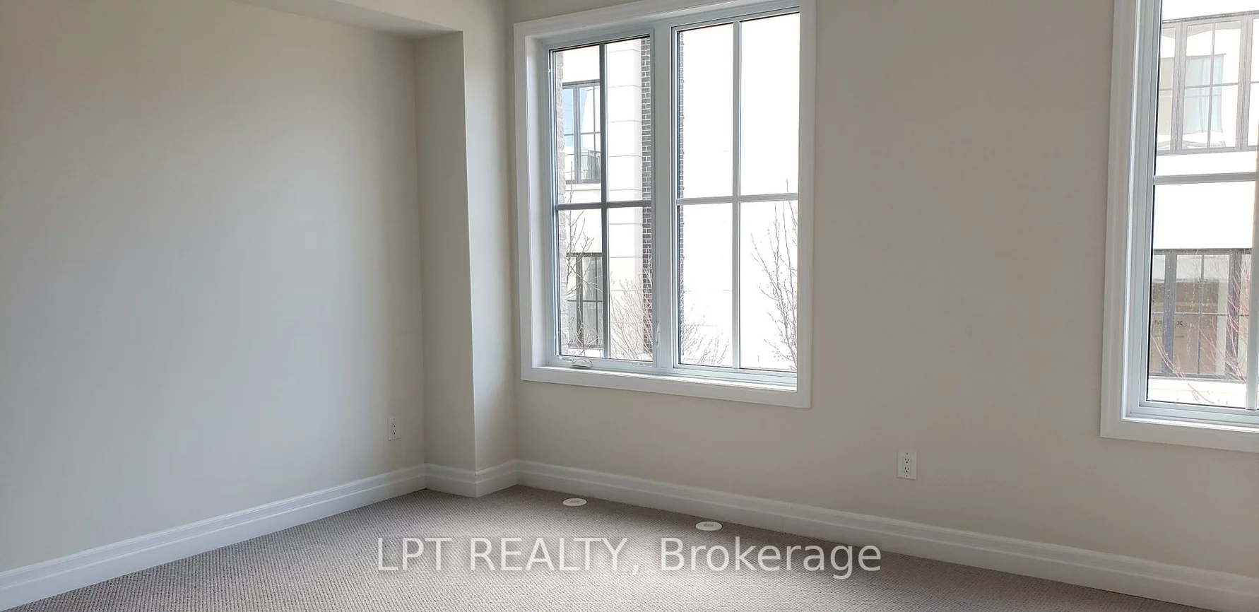 1180, Cawthra, Mineola, Mississauga