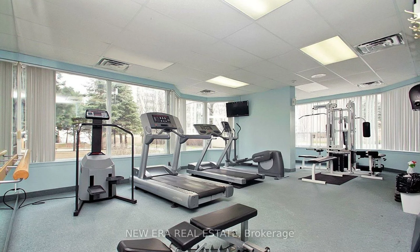 135, Hillcrest, Cooksville, Mississauga