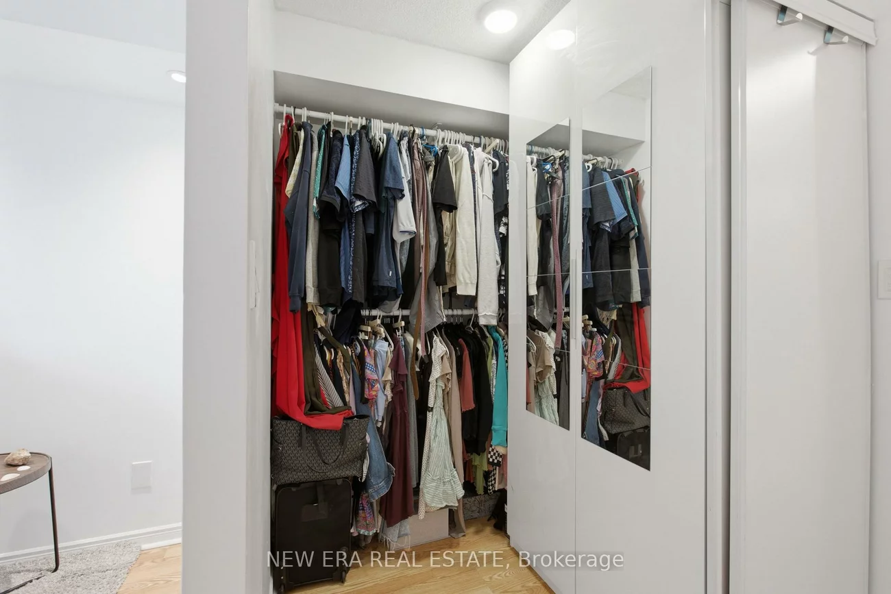 135, Hillcrest, Cooksville, Mississauga