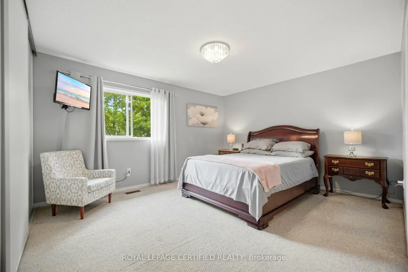 5030, Heatherleigh, East Credit, Mississauga