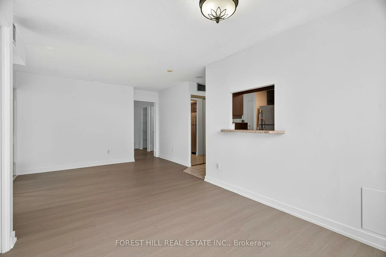 285, Enfield, City Centre, Mississauga