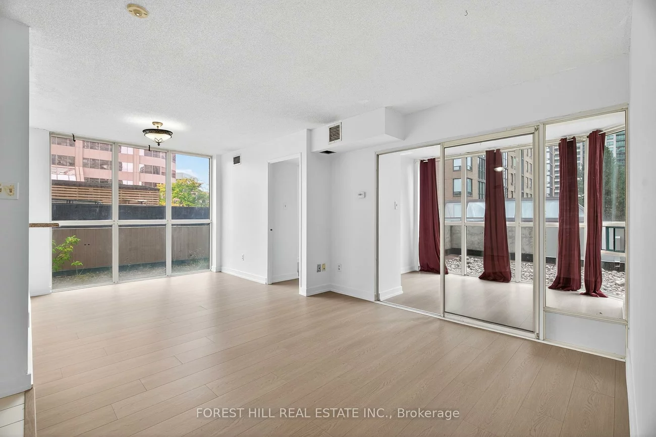285, Enfield, City Centre, Mississauga