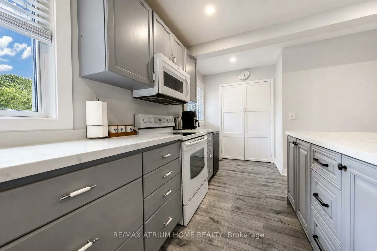2145, Sherobee, Cooksville, Mississauga