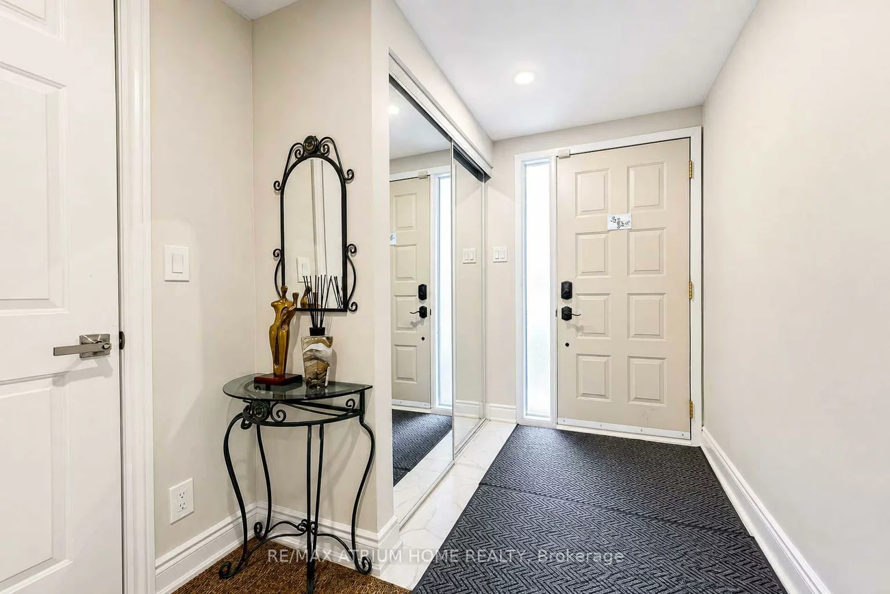 2145, Sherobee, Cooksville, Mississauga