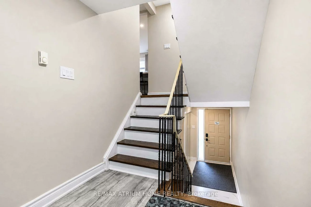 2145, Sherobee, Cooksville, Mississauga