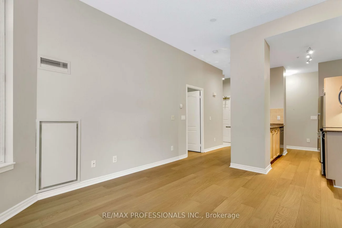 350, Princess Royal, City Centre, Mississauga