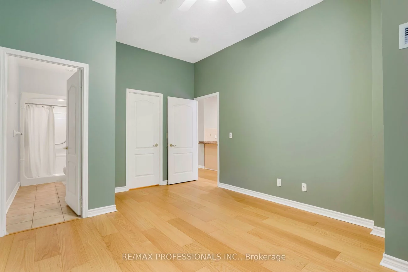 350, Princess Royal, City Centre, Mississauga