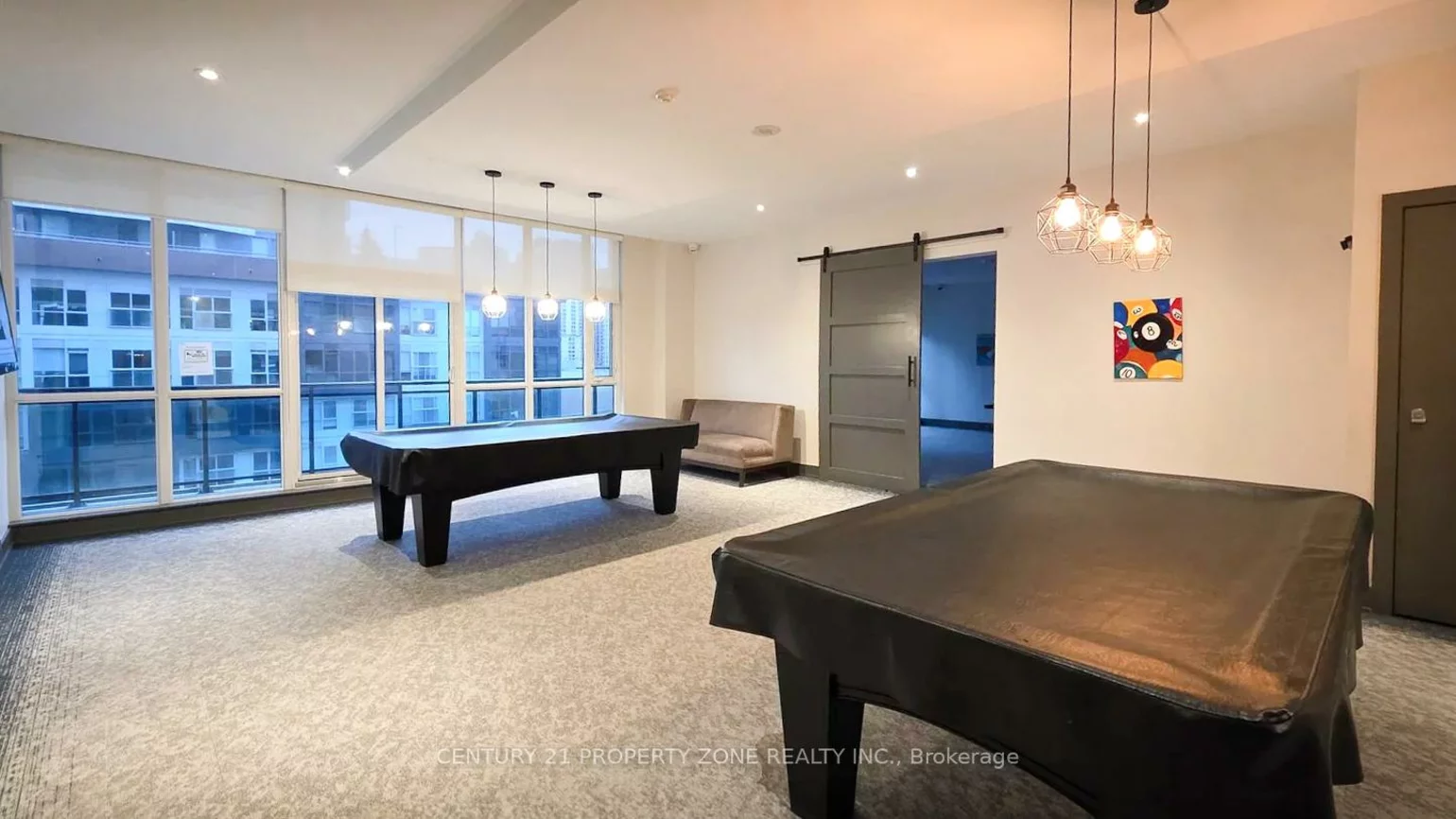 4070, Confederation, City Centre, Mississauga