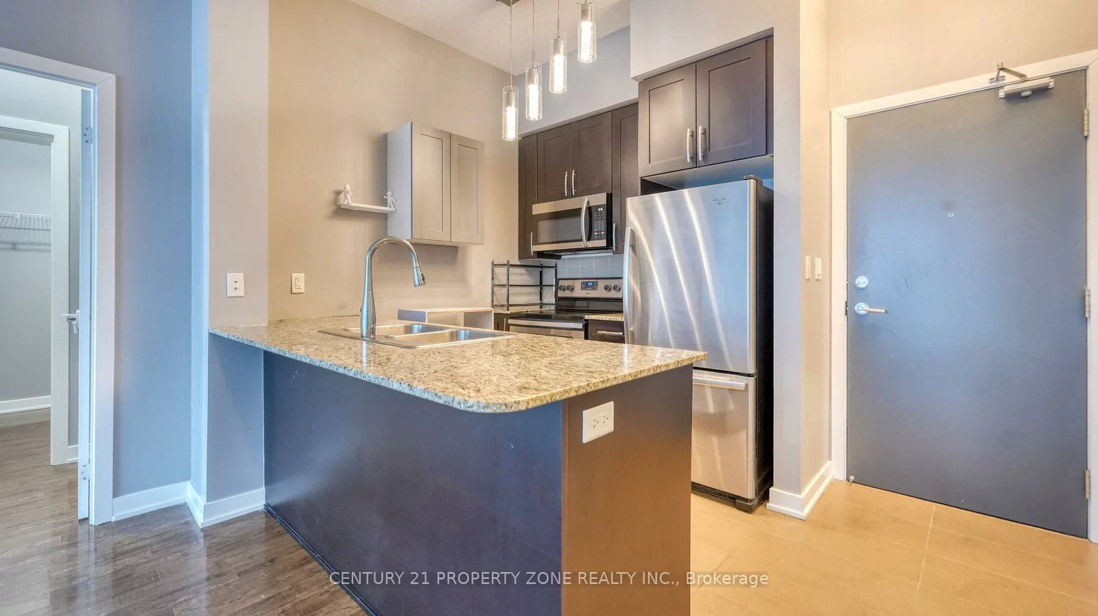 4070, Confederation, City Centre, Mississauga