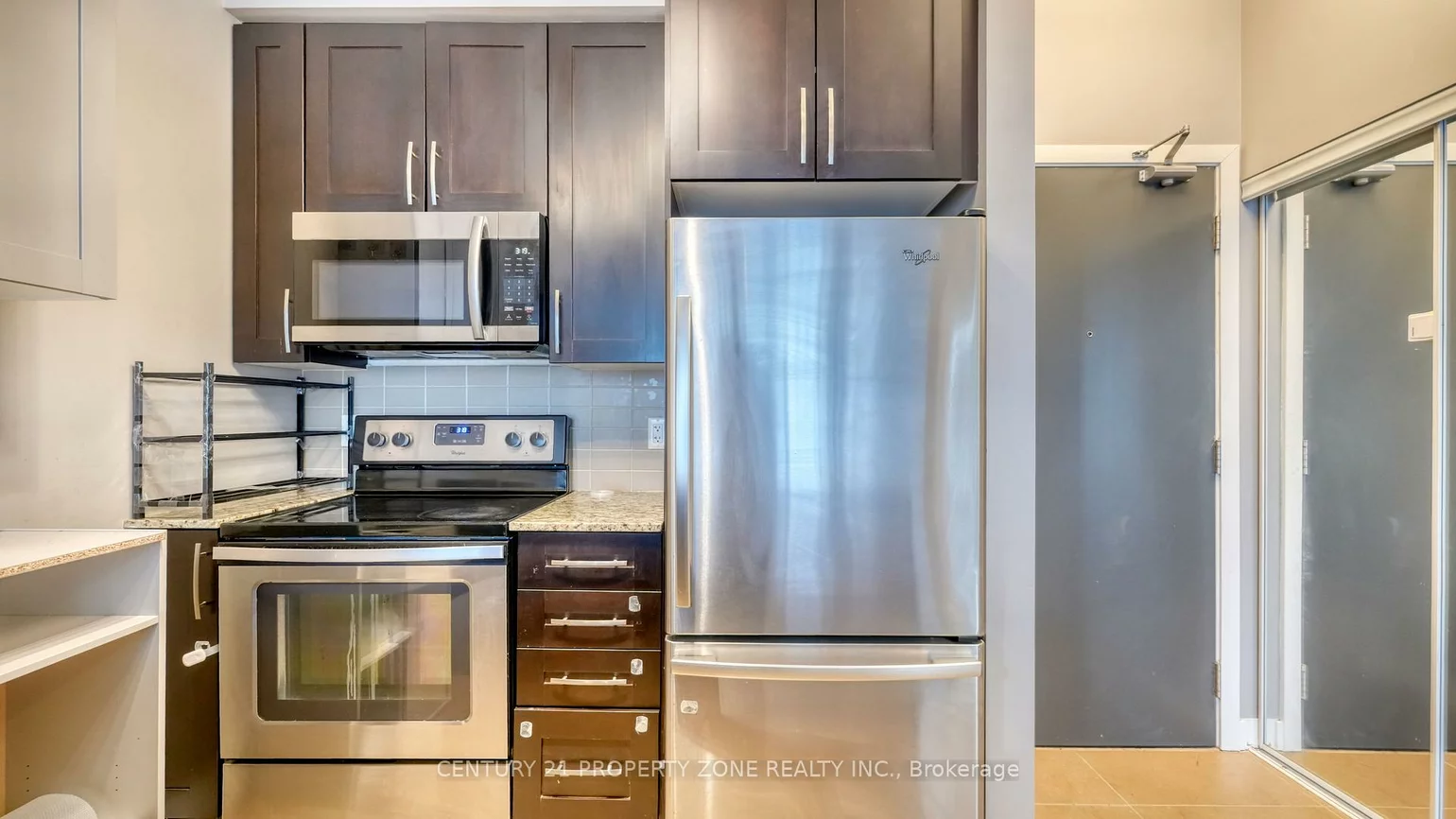 4070, Confederation, City Centre, Mississauga
