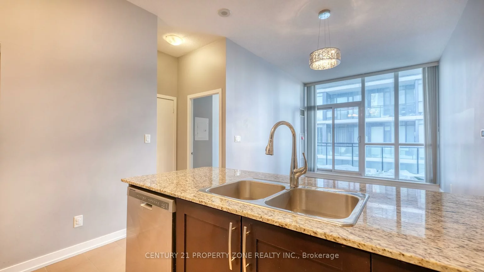 4070, Confederation, City Centre, Mississauga