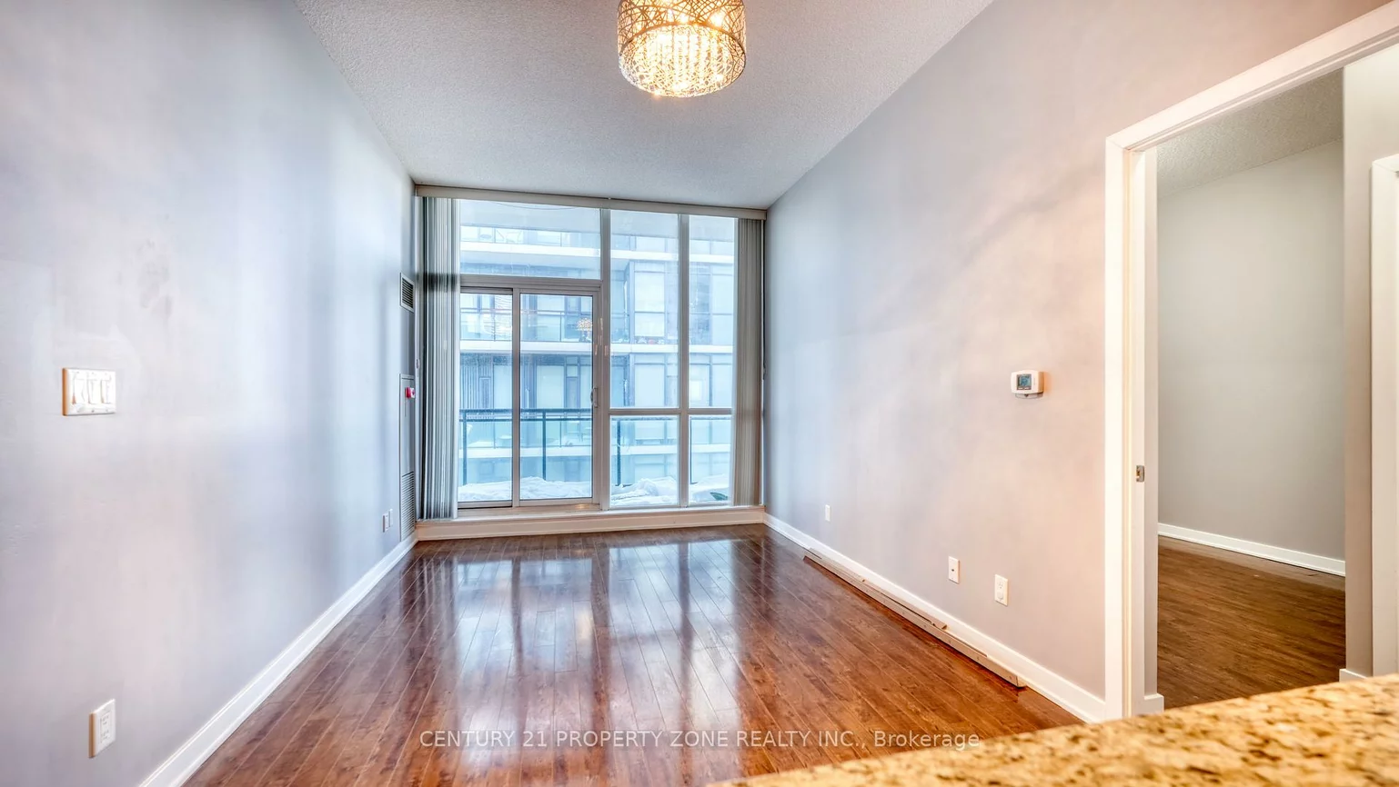 4070, Confederation, City Centre, Mississauga