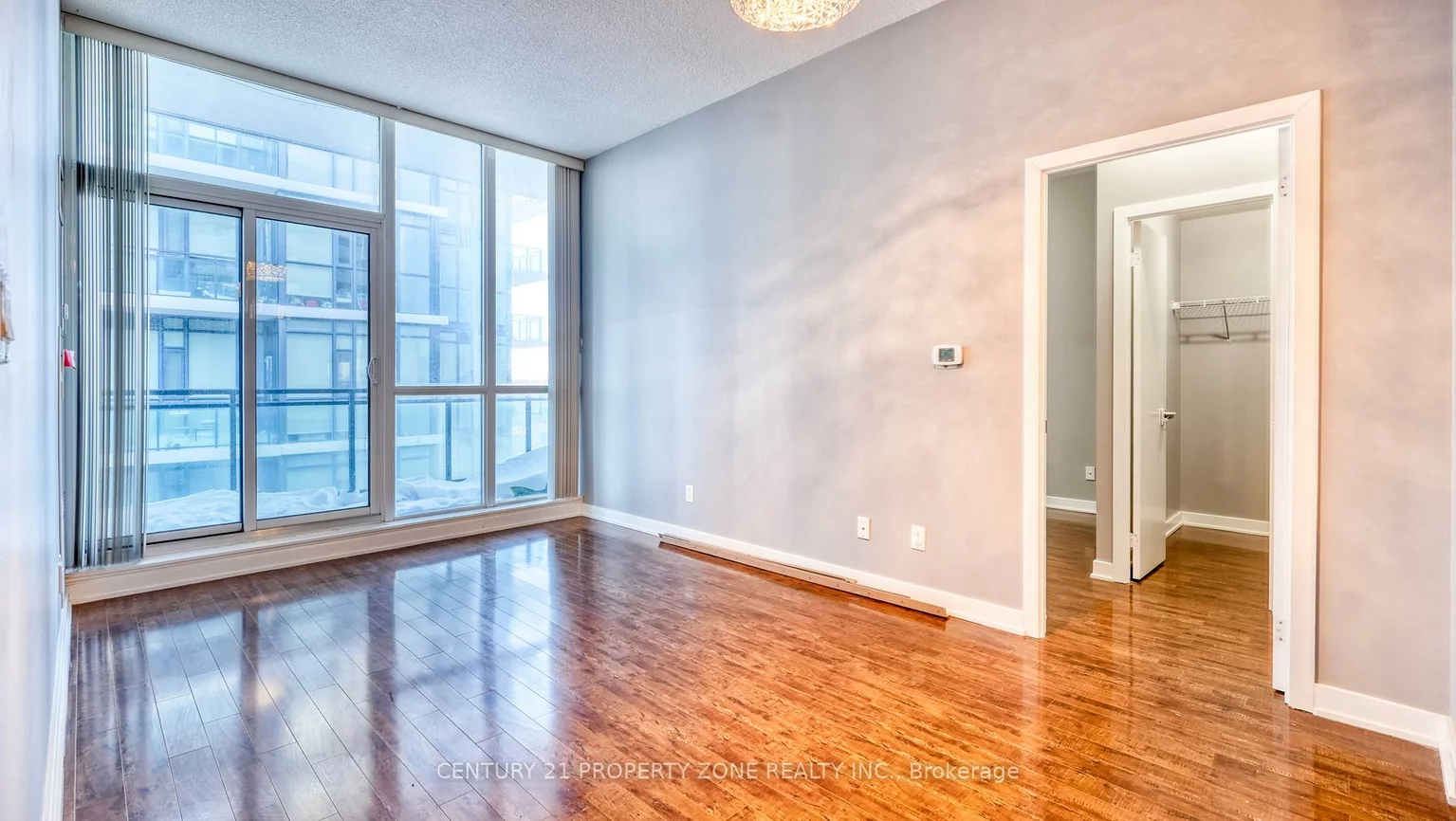 4070, Confederation, City Centre, Mississauga