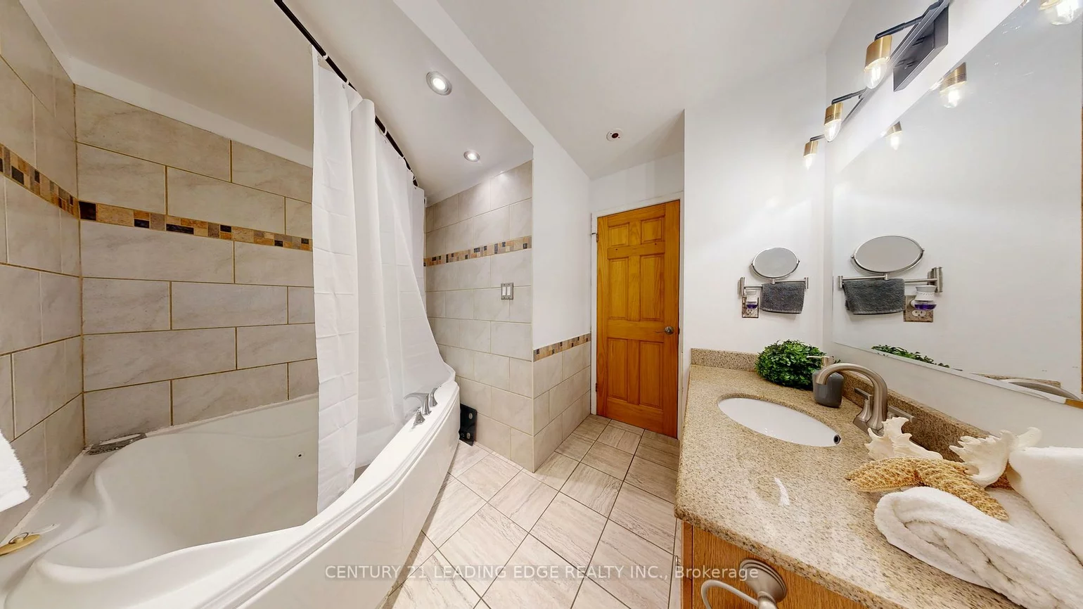 2651, Aquitaine, Meadowvale, Mississauga