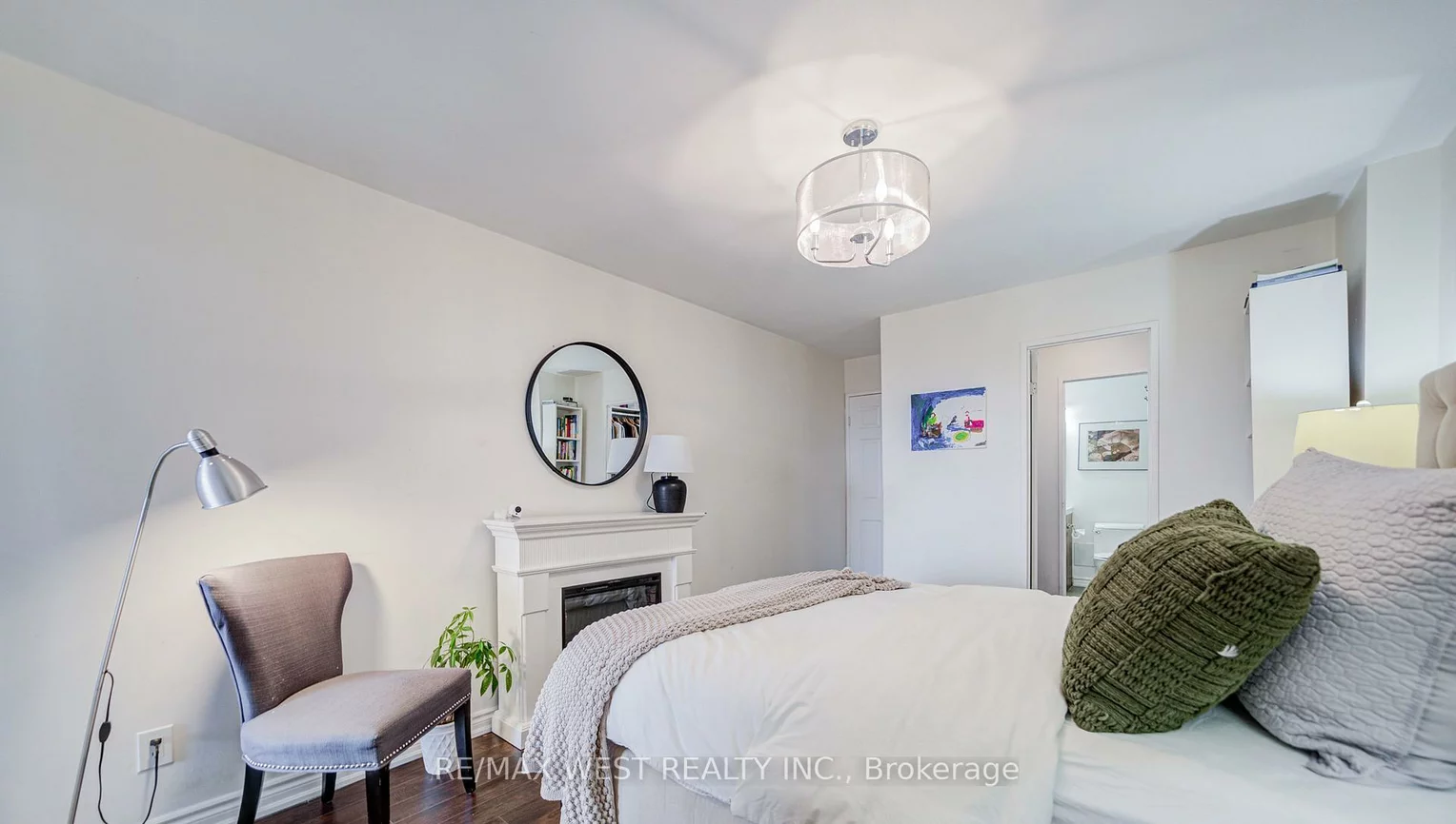 3025, The Credit Woodlands, Erindale, Mississauga