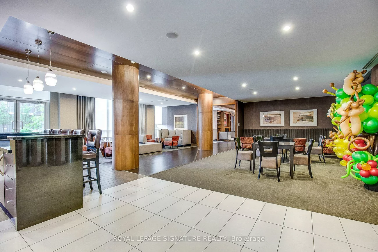 4070, Confederation, City Centre, Mississauga