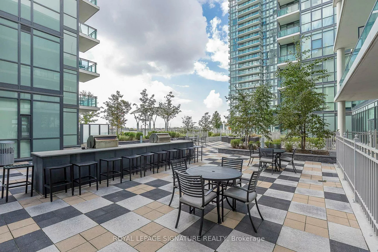 4070, Confederation, City Centre, Mississauga