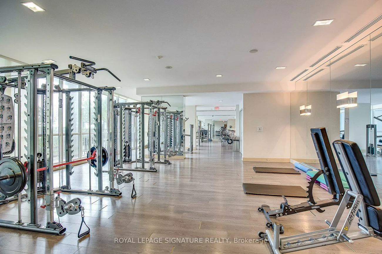 4070, Confederation, City Centre, Mississauga