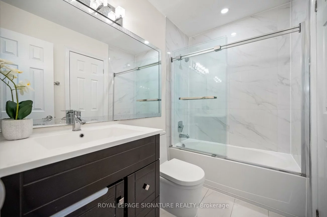 7430, Copenhagen, Meadowvale, Mississauga