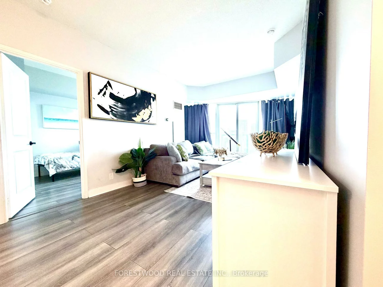 60, Absolute, City Centre, Mississauga
