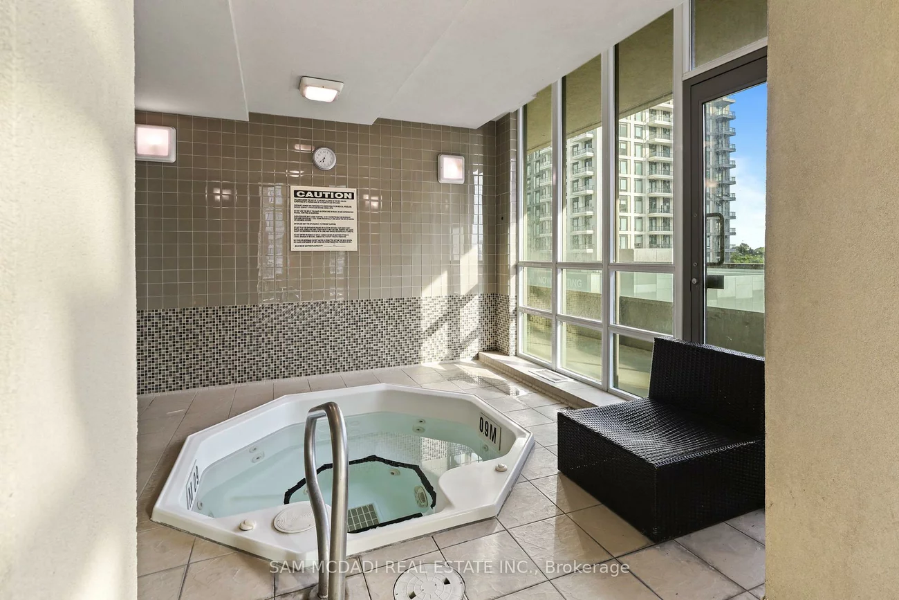 208, Enfield, City Centre, Mississauga