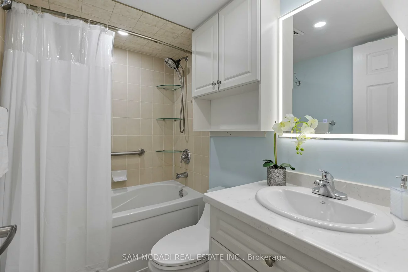 208, Enfield, City Centre, Mississauga