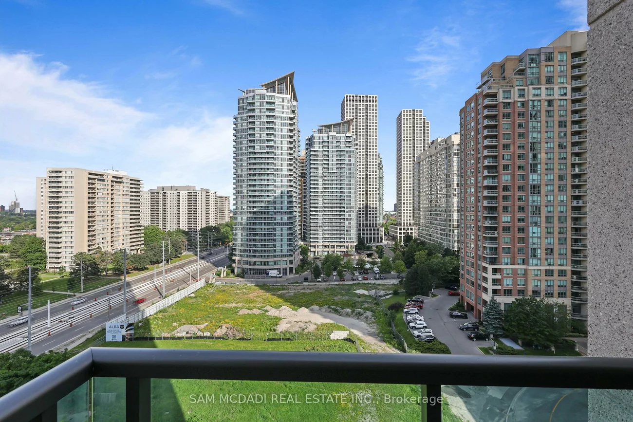 208, Enfield, City Centre, Mississauga